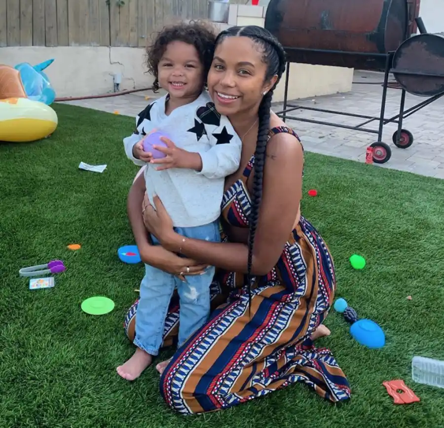 Teen Mom’s Cheyenne Floyd Posts Hospital Pic of 'Happy Girl' Ryder