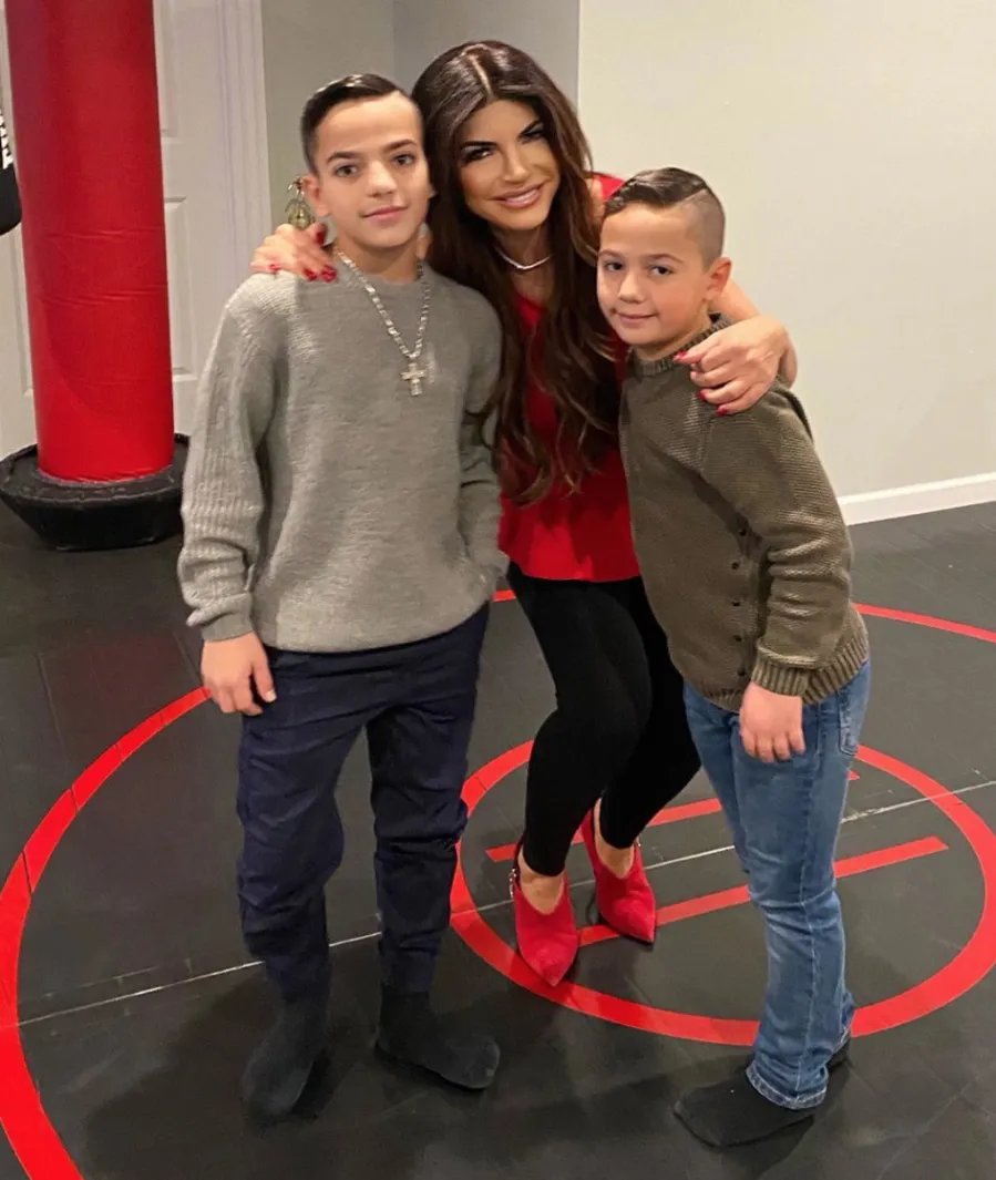 Teresa Giudice's Christmas With 'Pool Boy' Anthony Delorenzo 2