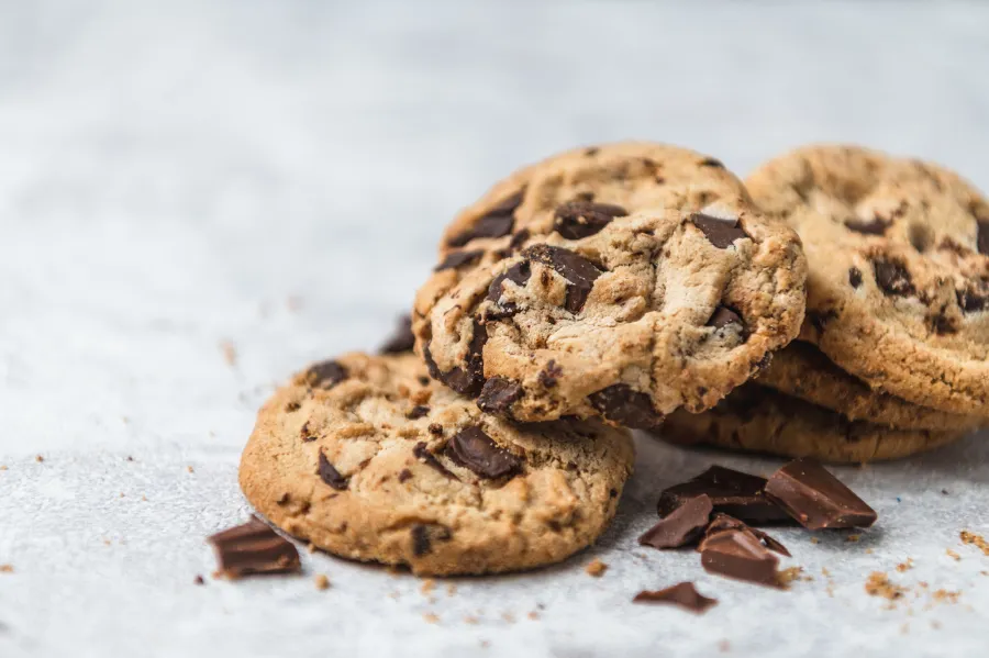 These Healthy, Low-Carb Snacks That Will Satisfy Your Sweet Tooth