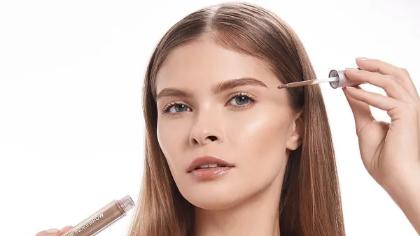 WUNDER2 WUNDERBROW Long Lasting Eyebrow Gel model