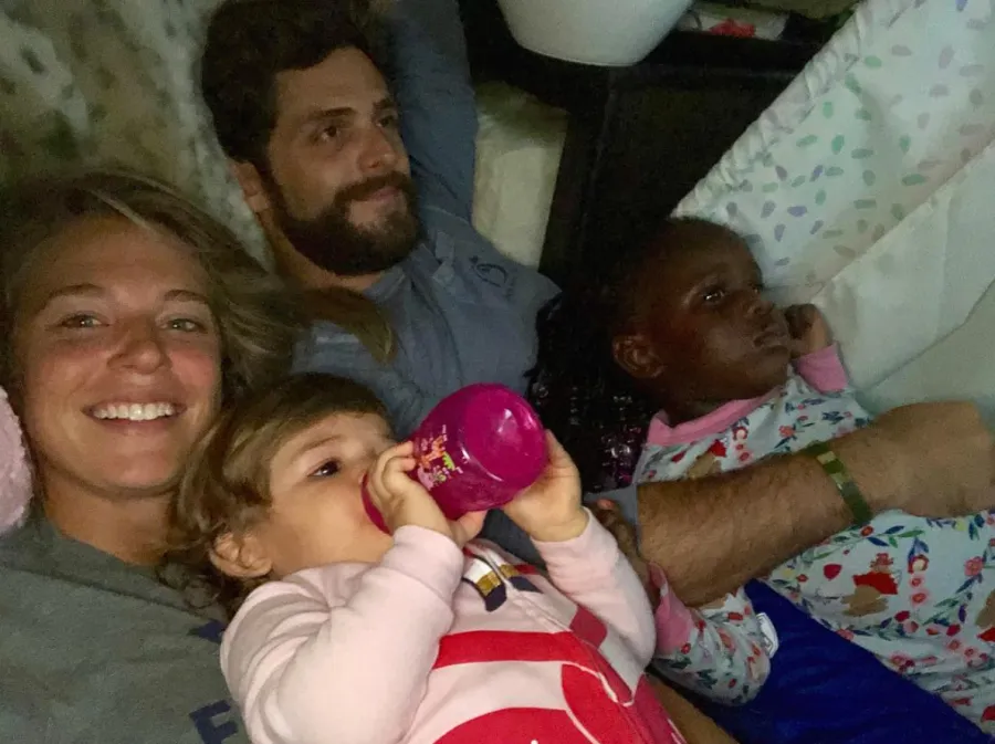 Thomas-Rhett-and-Lauren-Akins’-Sweetest-Moments-With-Their-Family