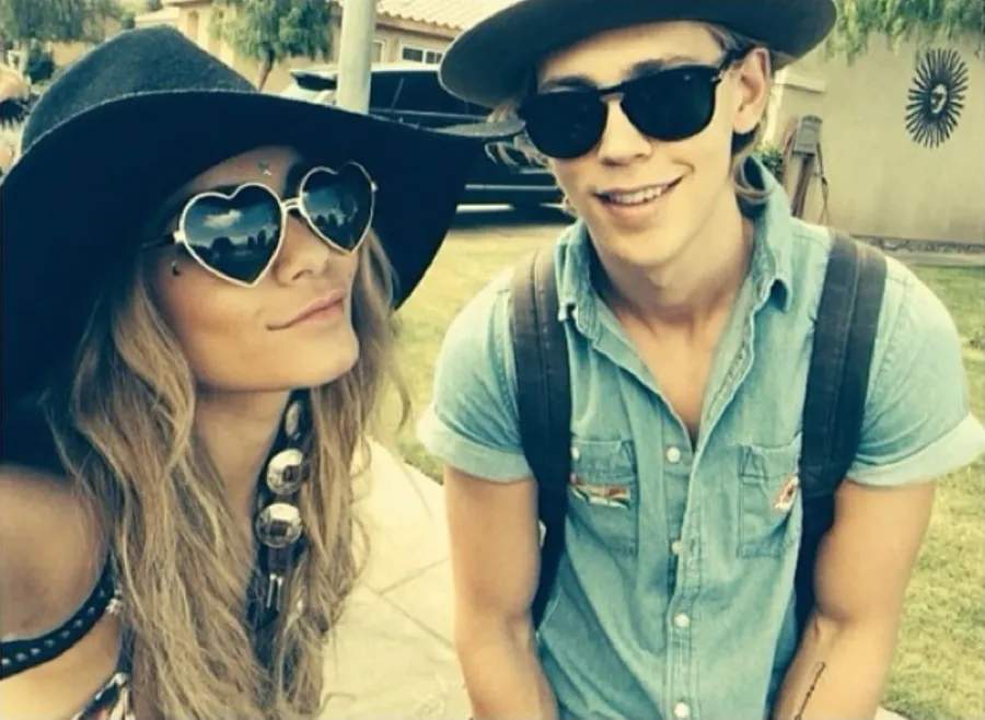 9 August 2014 Vanessa Hudgens and Austin Butler