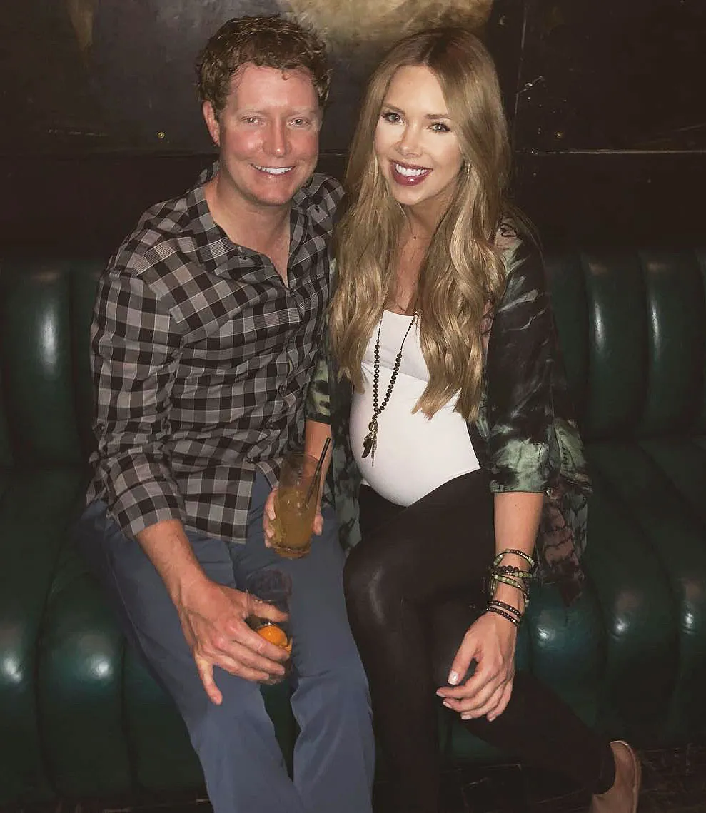 Bachelor&rsquo; Alum Kelly Travis Gives Birth and Welcomes Baby Number Two With Husband Hunter Hamm