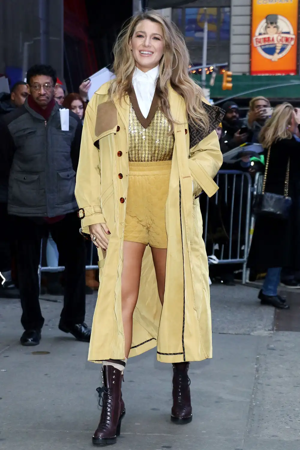 Blake Lively Severed Her Hand On Set Halted Filming The Rhythm Section