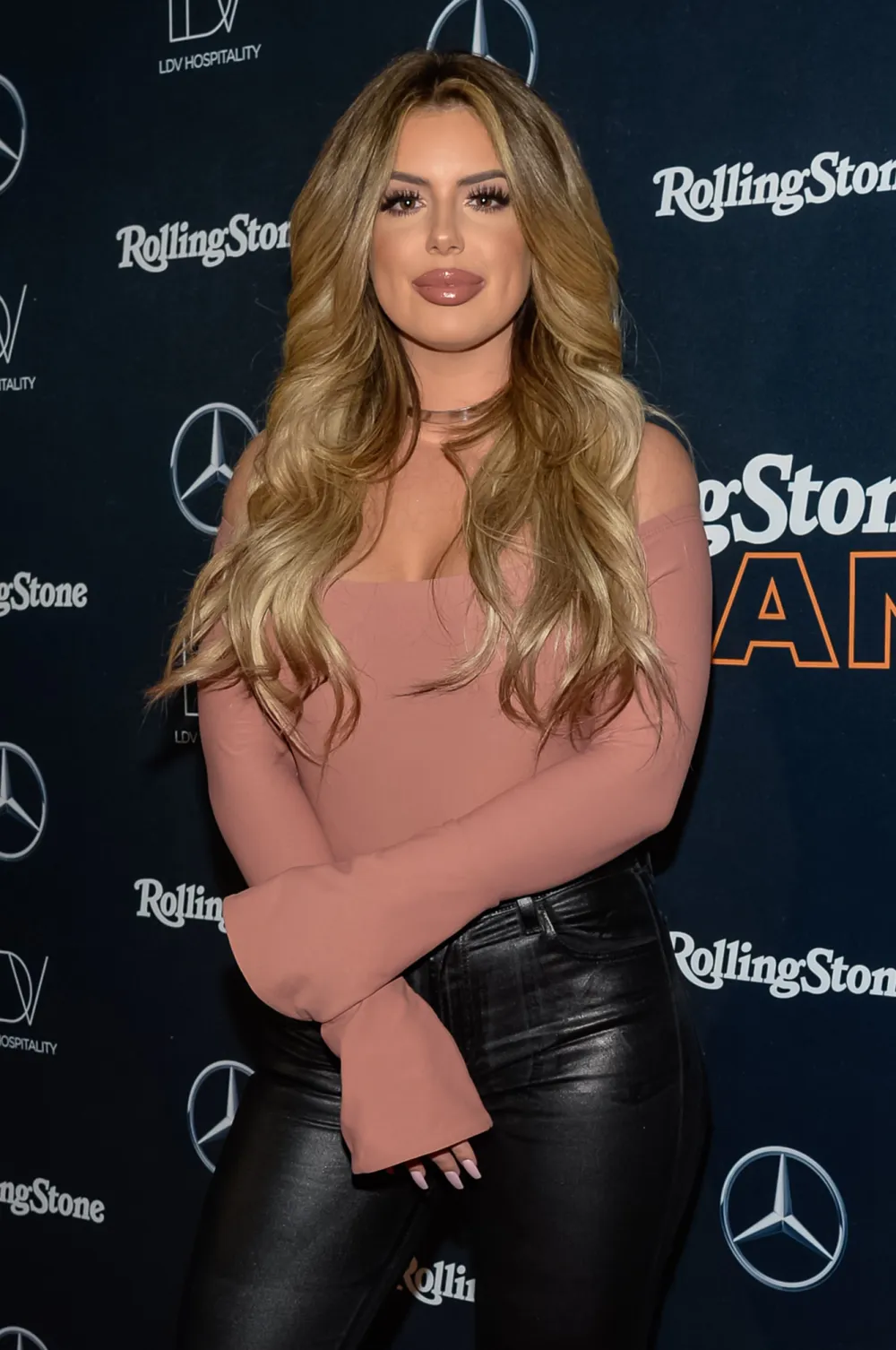 Brielle Biermann Shares New Selfie After Getting Lip Fillers Dissolved