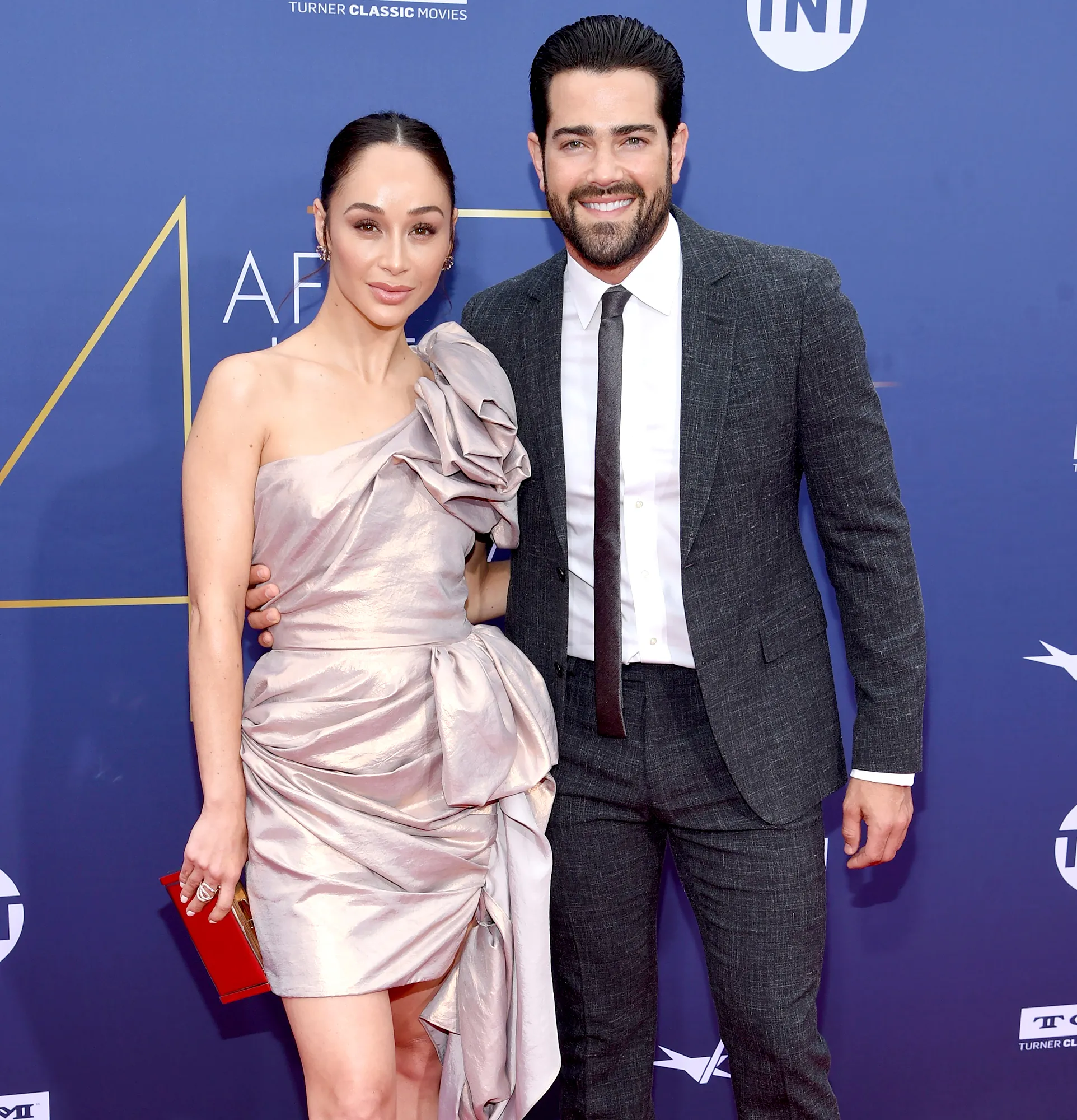 Cara-Santana-Talked-‘Longevity’-With-Jesse-Metcalfe-Before-Scandal-1