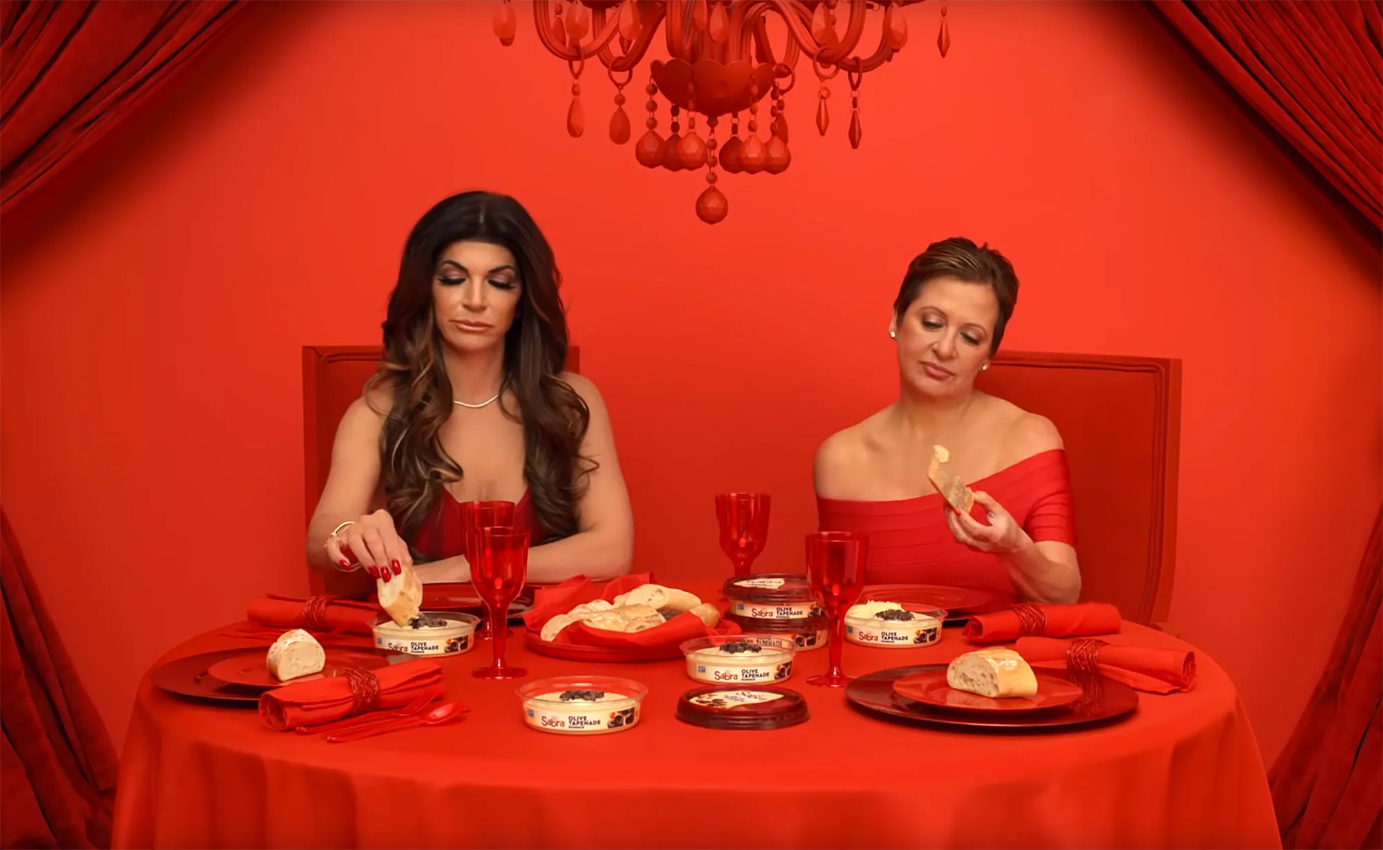 Caroline-Manzo,-Teresa-Giudice-Had-a-‘Good-Time’-Filming-Commercial