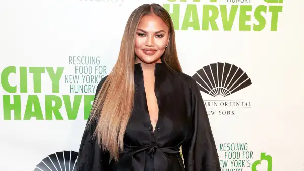 Chrissy Teigen Defends Bone Broth, Credits It For Helping Her After Kids