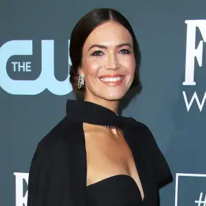 Critic's Choice Awards 2020 - Mandy Moore