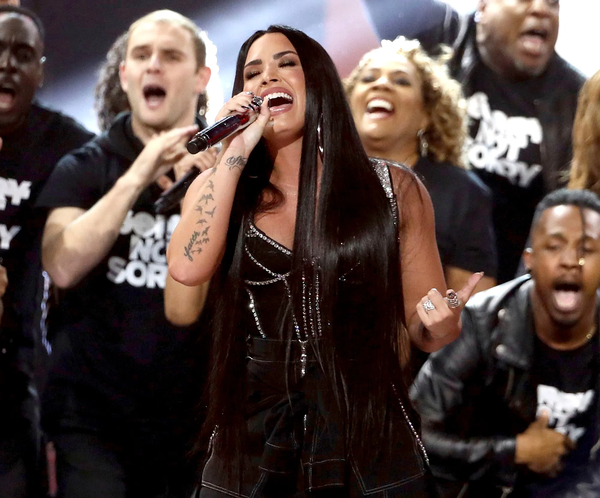 Demi-Lovato-National-Anthem-Superbowl
