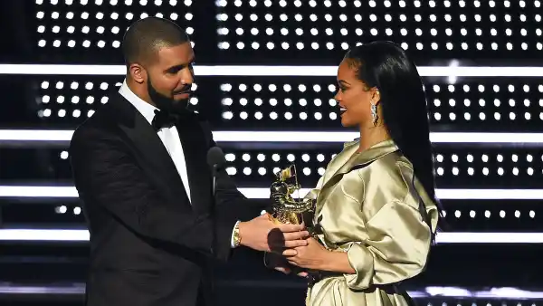 Drake-Rihanna-2 dated