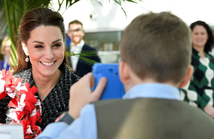 Duchess Kate Middleton Gets Crafty at Children’s Hospital