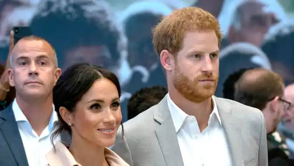 Duchess-Meghan-Returns-to-Canada,-Prince-Harry-Stays-in-U.K.-Amid-Drama