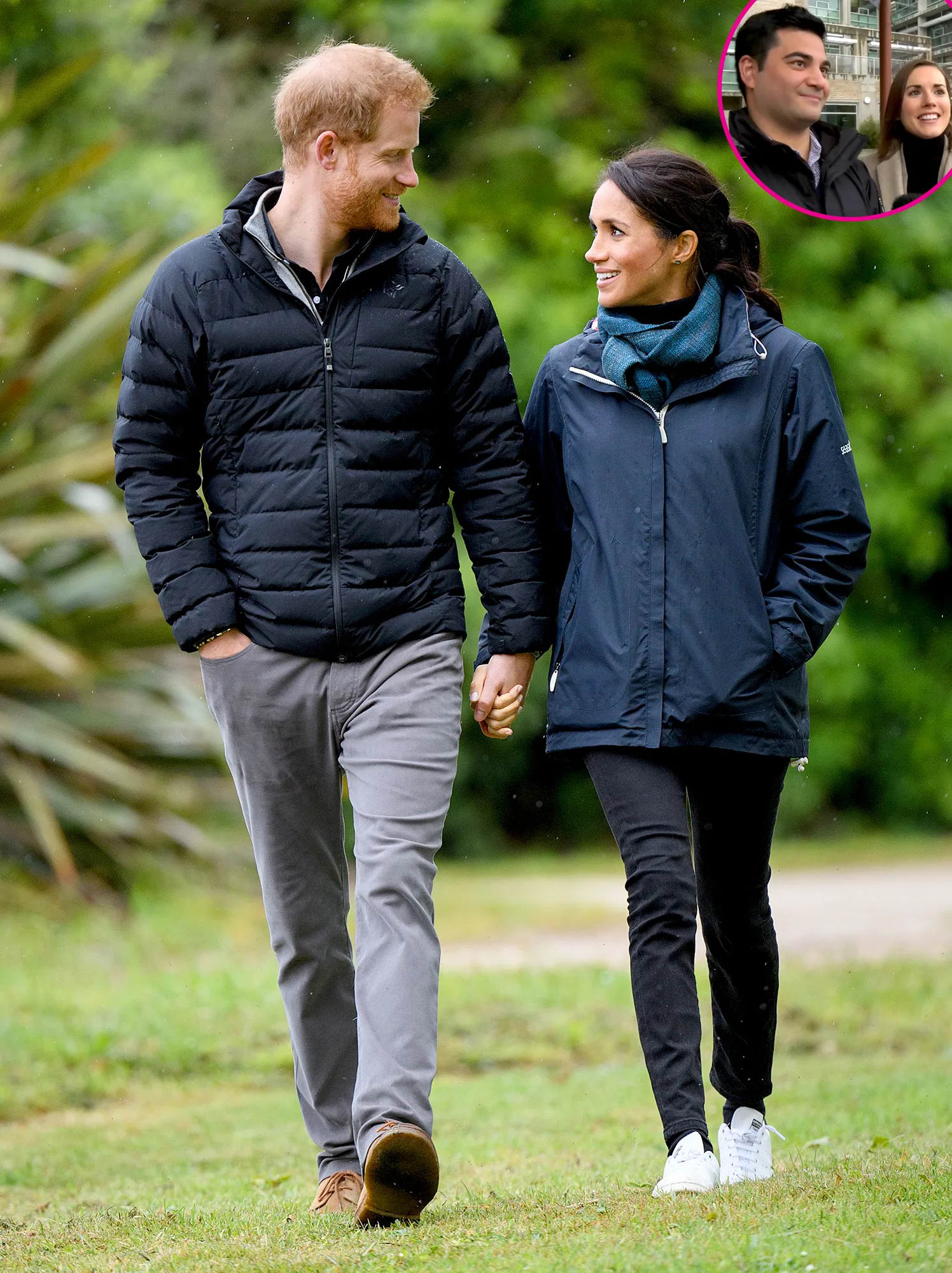 Duchess-Meghan-and-Prince-Harry-Were-‘Happy-and-Relaxed’-Helping-Bystander-With-Selfie-Stick-p