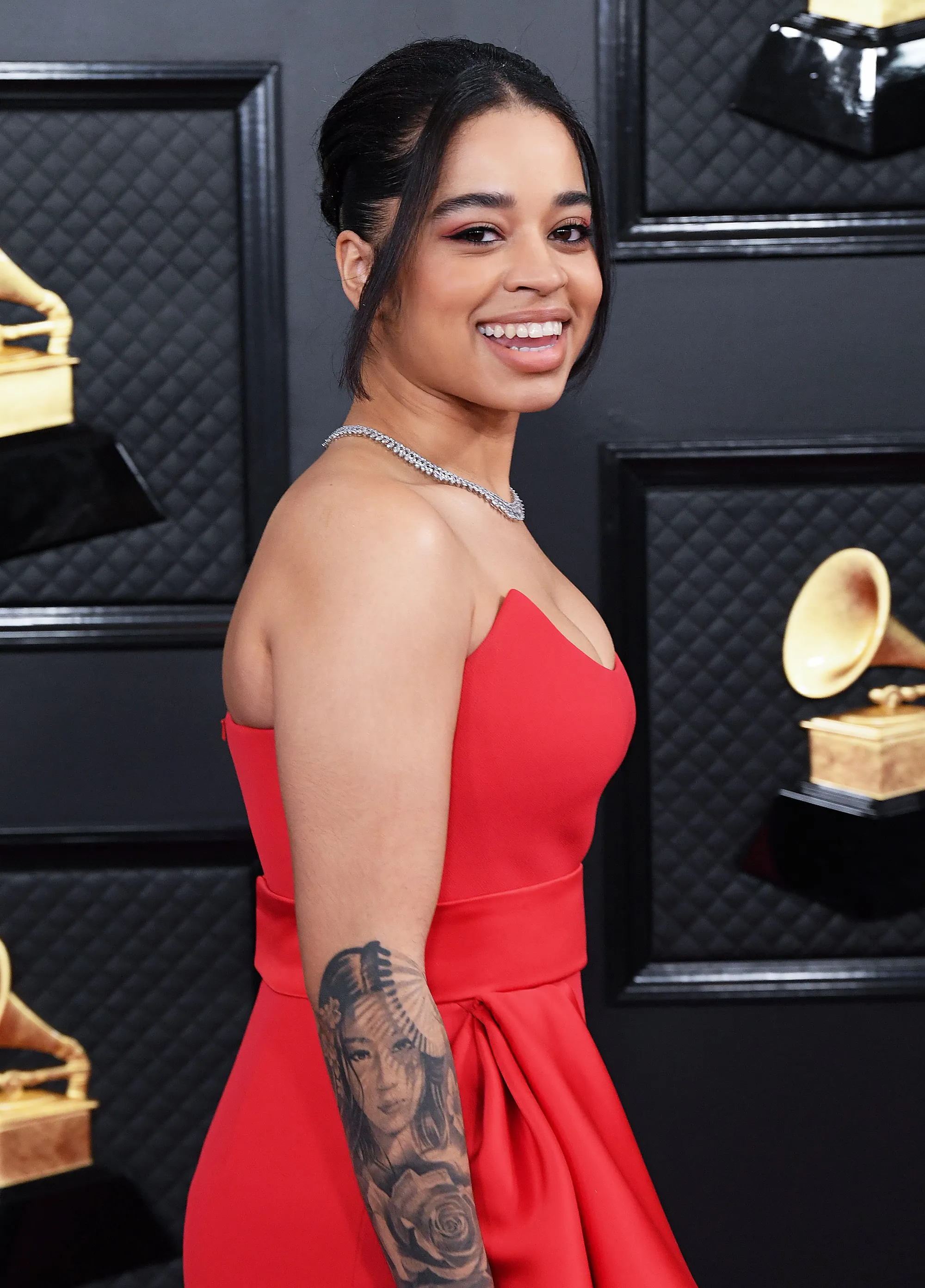 Ella Mai's Grammys 2020 Beauty