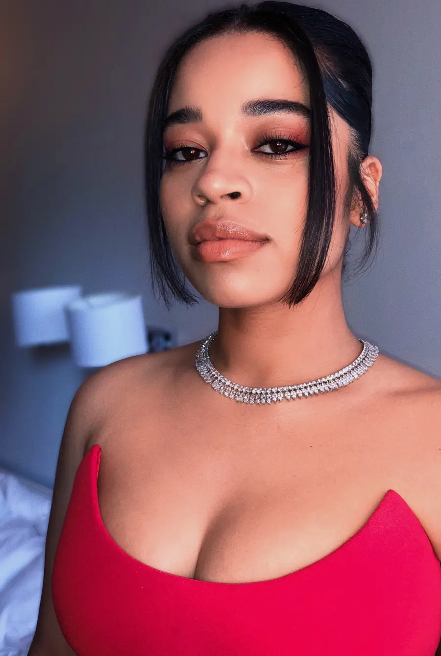 Ella Mai's Grammys 2020 Beauty