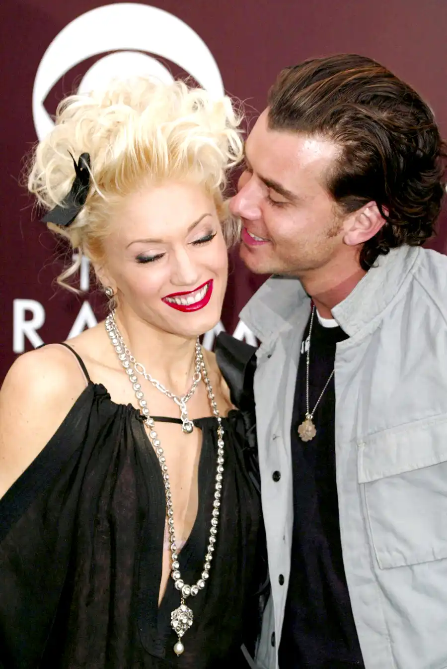 GWEN-STEFANI-AND-GAVIN-ROSSDALE-PDA-Grammys