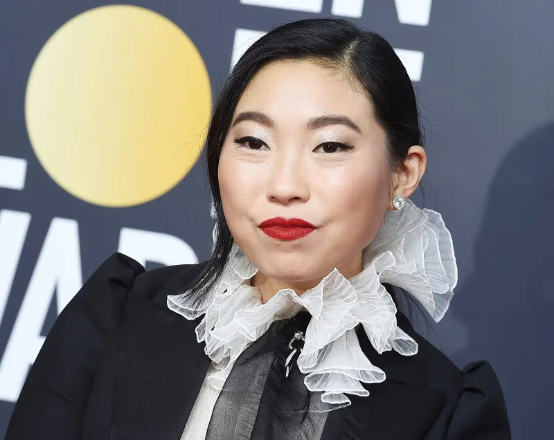 Golden Globes 2020 Makeup - Awkwafina