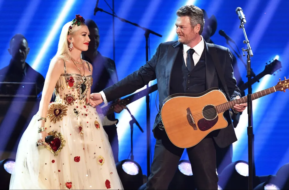 Gwen-Stefani-Blake-Shelton-Perform-2020-Grammys