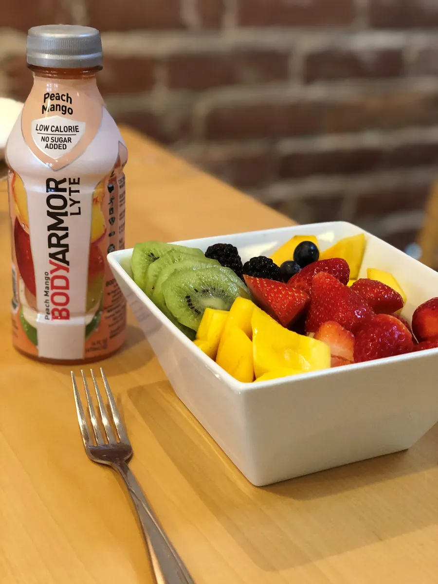 Inside-Tennis-Pro-Naomi-Osaka’s-Healthy-Day