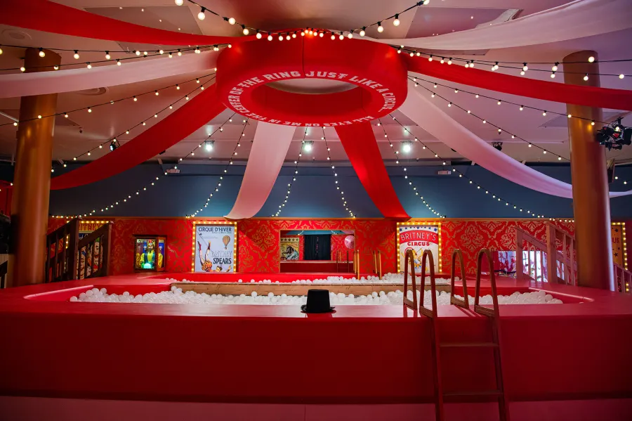 Inside-the-Britney-Spears-The-Zone-Pop-Up-Experience