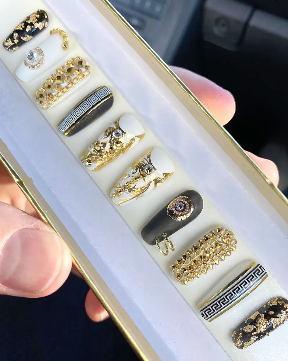 J Lo Versace Press-Ons Are Definition Glam Nail Goals