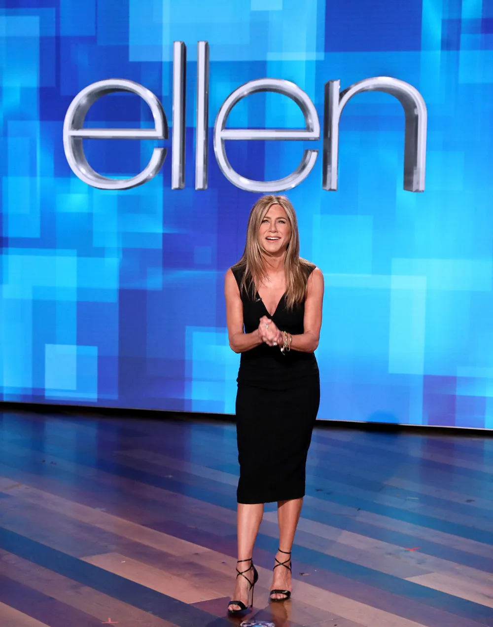 Jennifer Aniston Scares Friends Fans at Central Perk