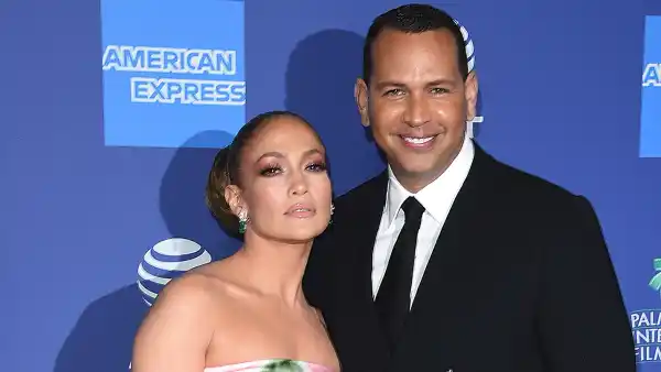 Jennifer Lopez Gushes Over Alex Rodriguez at Palm Springs Film Festival