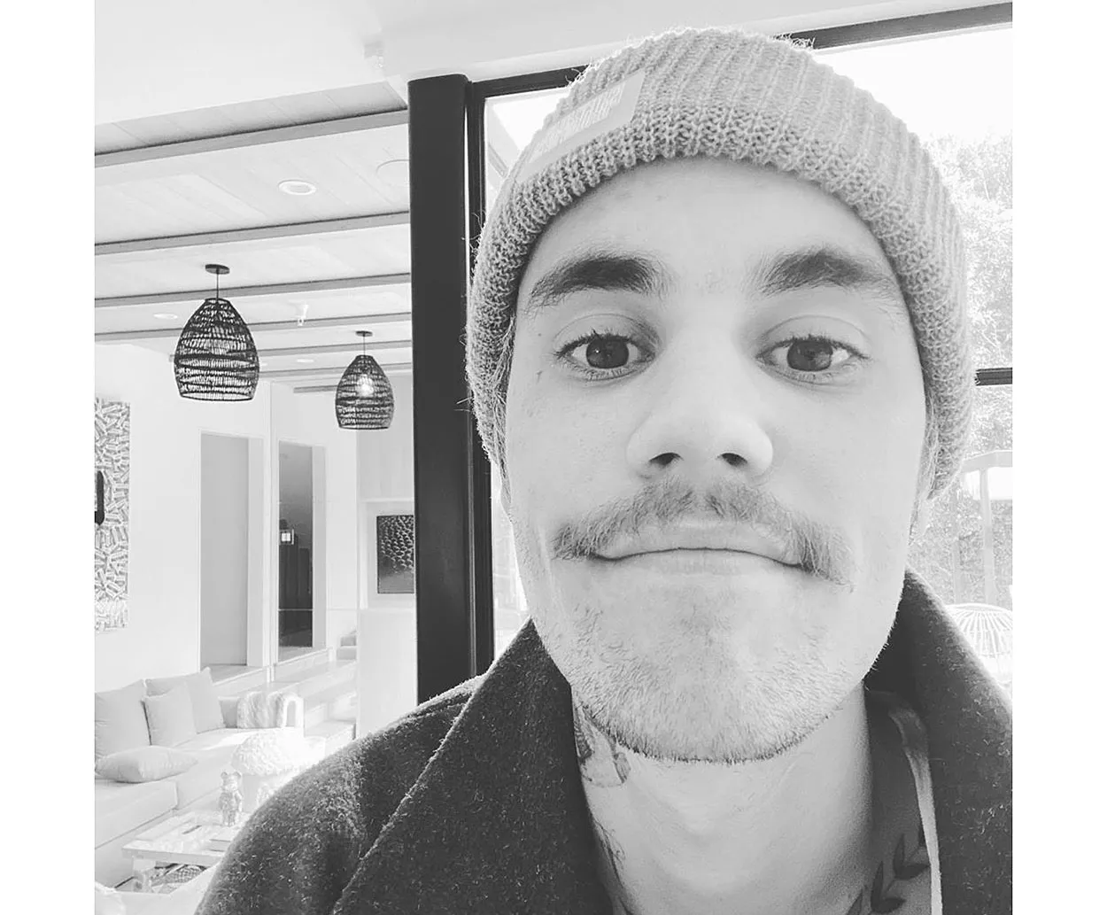 Justin Bieber Posts Mustache