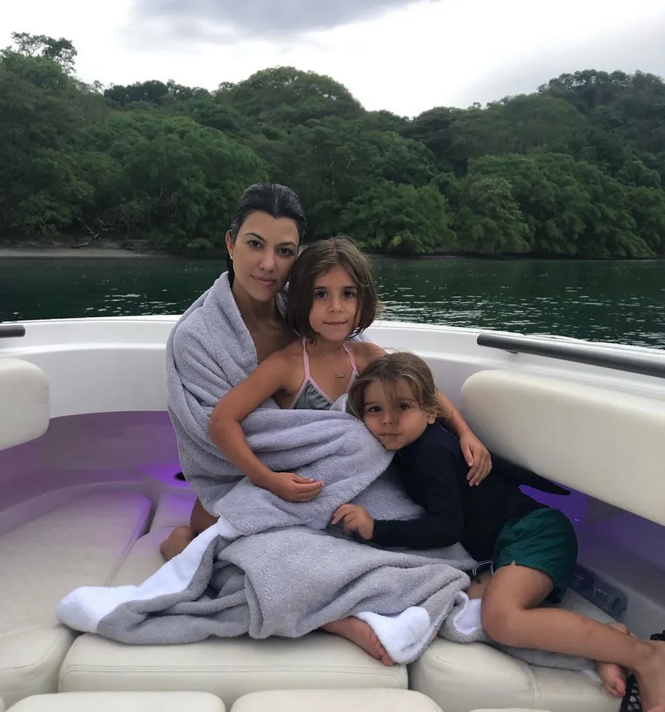 Kourtney-Kardshian-Changes-Morning-Routine-to-Make-Her-Kids-Breakfast-2