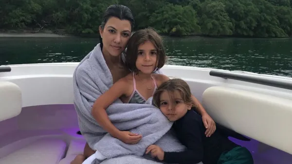 Kourtney-Kardshian-Changes-Morning-Routine-to-Make-Her-Kids-Breakfast-2