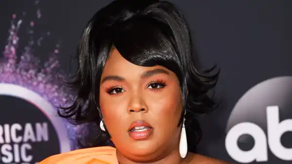 Lizzo's AMAs Tiny Purse