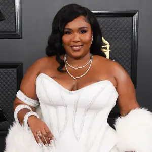 Lizzo Grammys 2020 Red Carpet Dress Diana Ross Inspiration