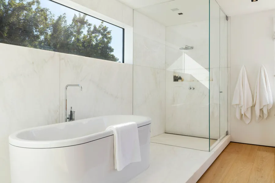 Lori Loughlin and Mossimo Giannulli Put Their 28M House on the Market