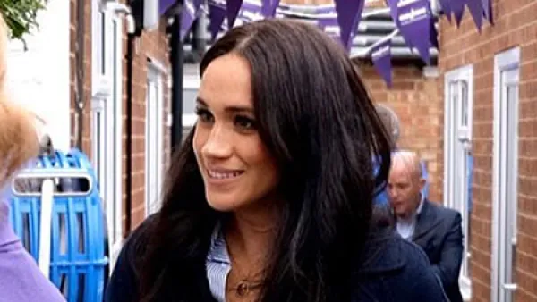 Meghan Markle Wears $400 Coat