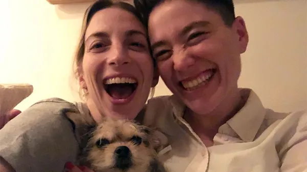 Molly Bernard Engagement Ring Details