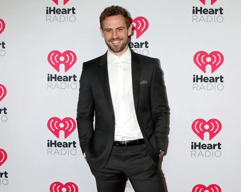 Nick Viall Skit With David Spade and Courteney Cox Help