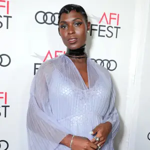 Pregnant Jodie Turner-Smith Poses Nude in Jamaica