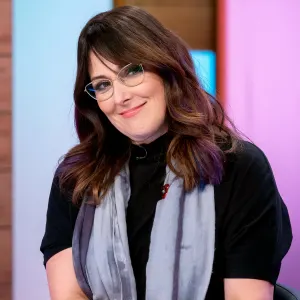 Ricki-Lake-Feels-'Liberated-and-Free'-After-Shaving-Her-Head