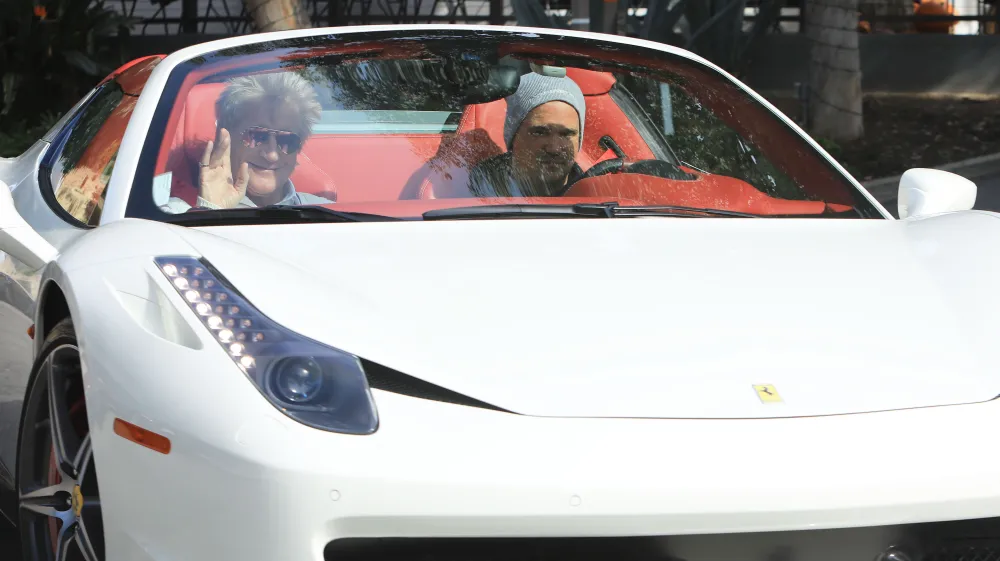 Rod Stewart His Son Ordered Appear Court After Altercation