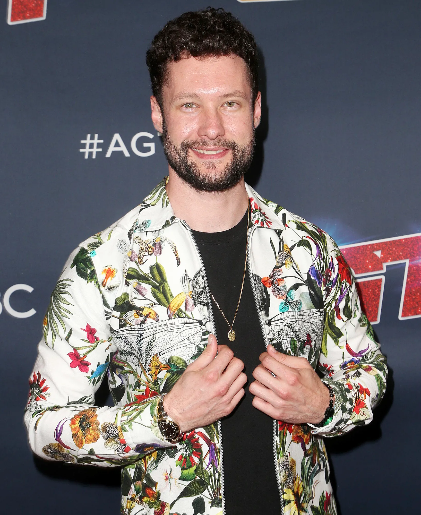 Singer-Calum-Scott-Shows-Off-His-Amazing-Body-Transformation
