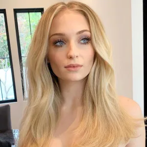 Sophie Turner See the Stars Getting Ready for the SAG Awards 2020