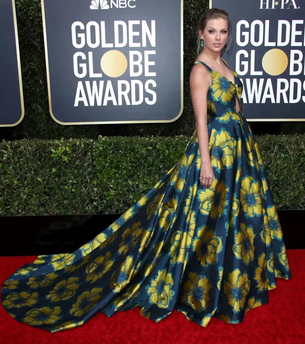 Taylor Swift Earrings Red Carpet Golden Globes 2020