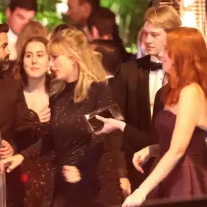 Taylor Swift and Joe Alwyn Celebrate at Golden Globes Afterparty