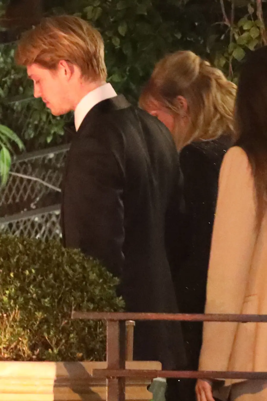 Taylor Swift and Joe Alwyn Celebrate at Golden Globes Afterparty