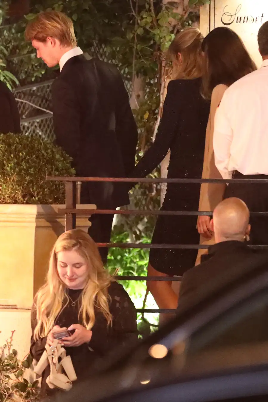 Taylor Swift and Joe Alwyn Celebrate at Golden Globes Afterparty