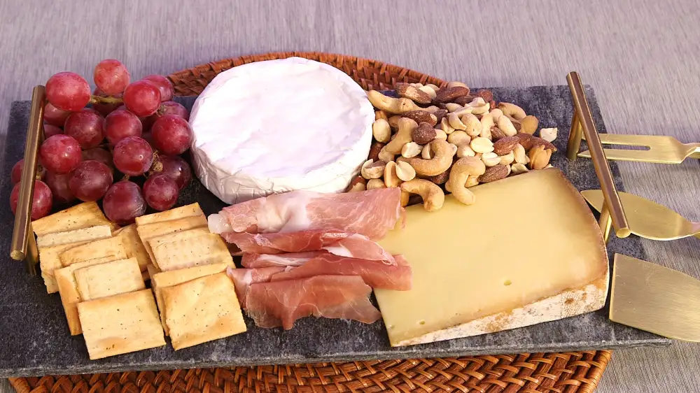 Wedding-Registry-Must-Haves-for-the-Newly-Engaged-Couple