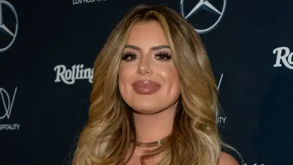 Brielle Biermann Says She Is Getting Her Lip Fillers Dissolved: Photo