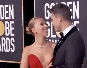 Colin Jost Scarlett Johansson Globes