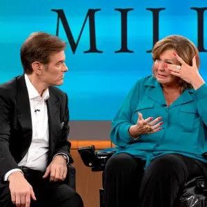 Abby-Lee-Miller-Tears-Up-on-‘Dr.-Oz’-About-Needing-a-Wheelchair